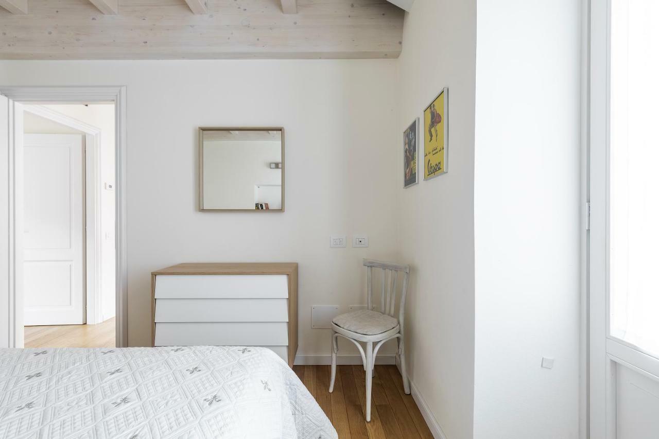 Appartamento Rossini By Holiday Solutions Como Exterior foto